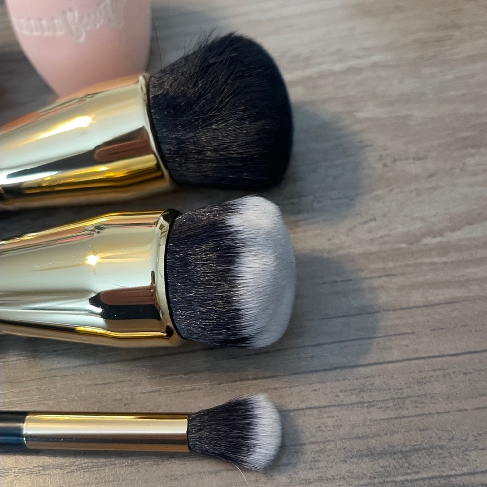Belle Beauty 5pc Set QVC Exclusive - Picture 3 of 5